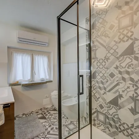 Residenza La Lanterna Pool And Relax - Happy Appartement *